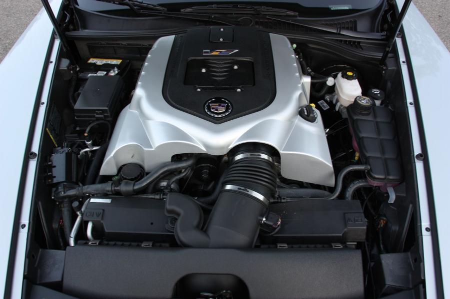  Cadillac XLR-V 2009 года  (фото 39 из 55)